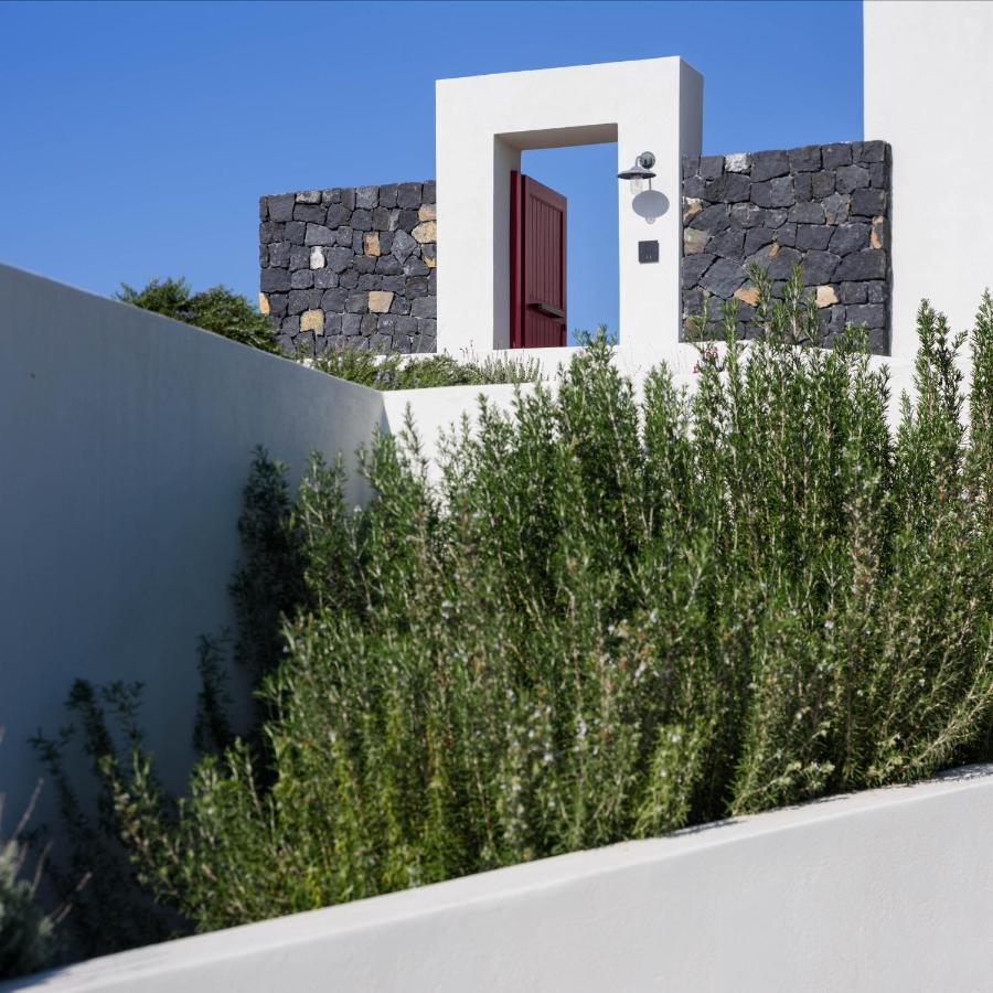 Potnia Theron Suites Akrotiri  Exterior photo